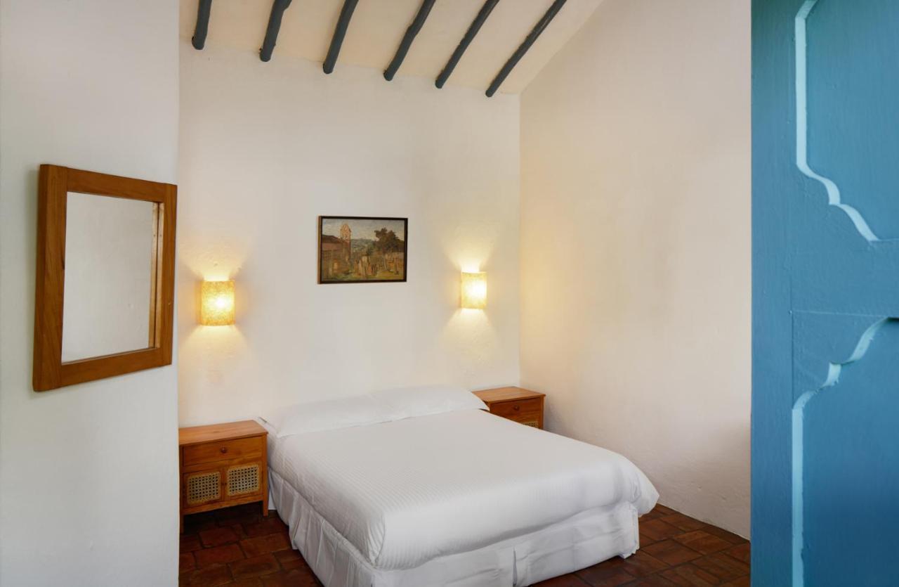 Posada Del Campanario บาริชารา ภายนอก รูปภาพ