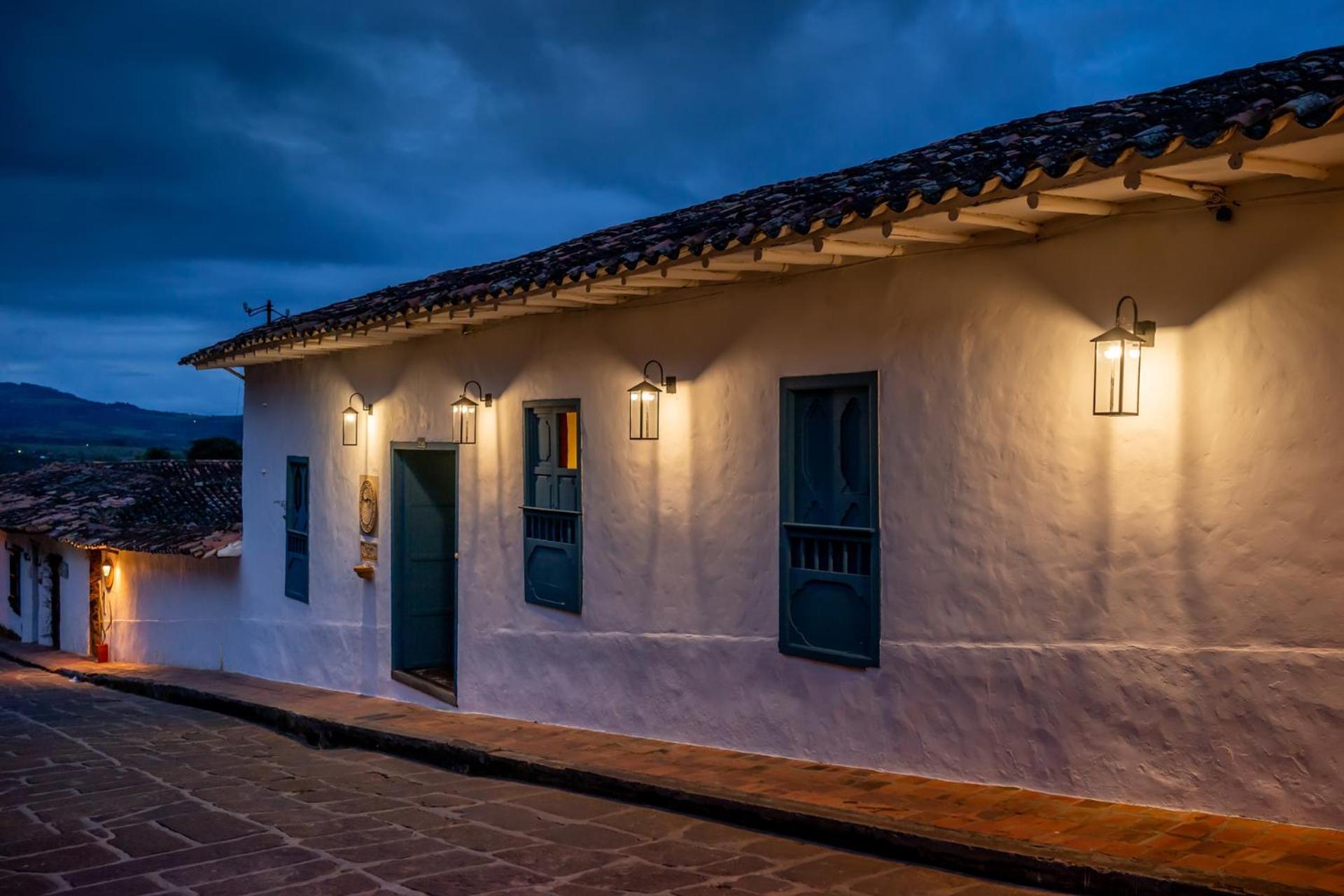 Posada Del Campanario บาริชารา ภายนอก รูปภาพ
