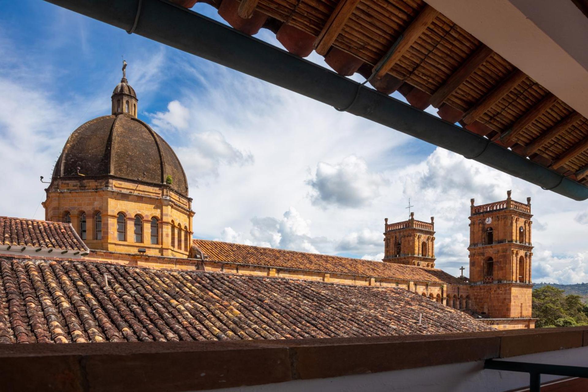 Posada Del Campanario บาริชารา ภายนอก รูปภาพ