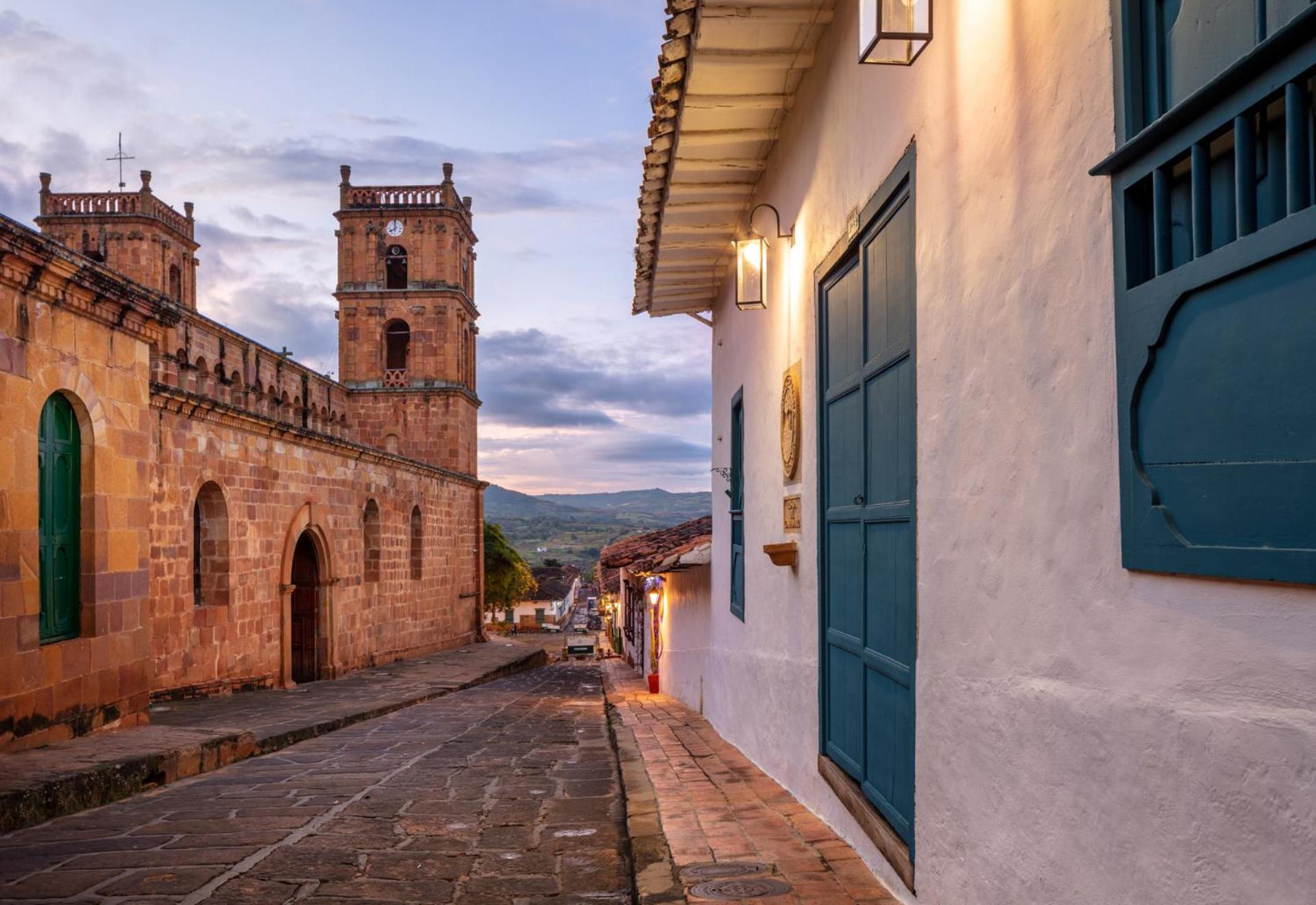 Posada Del Campanario บาริชารา ภายนอก รูปภาพ